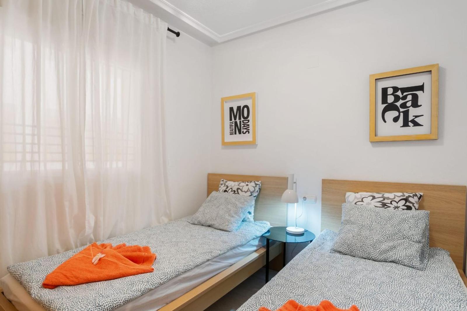 Nice Modern 2 Bed Apartment In Torrievieja Torrevieja Zewnętrze zdjęcie